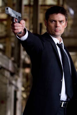 karl-urban-red