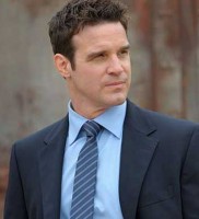 Eddie-McClintock-as-Pete-in-Warehouse-13