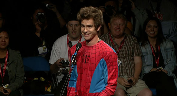 Watch: Andrew Garfield as Spider-Man (kinda), Emma Stone and Rhys Ifans at Comic-Con