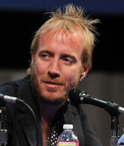 Rhys Ifans To Comic-Con Attendants: “You people disgust me”