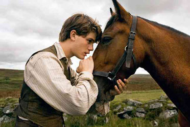 9 Clips from ‘War Horse’ and an Interview with Steven Spielberg