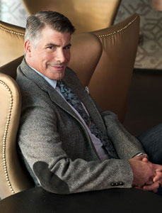 ‘Mad Men’s Bryan Batt Balances Acting and His Own Brick-and-Mortar Business