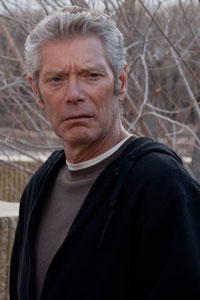 Stephen-Lang-In-Plain-Sight