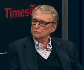 Watch: Mike Nichols Discusses ‘Death of a Salesman’, Improv and His Career