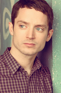 Interview: Elijah Wood Talks ‘Wilfred’ and Going Back to New Zealand for ‘The Hobbit’ (video)