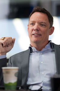 Matthew Lillard: “Every career ebbs and flows and right now it’s a good time to be me”