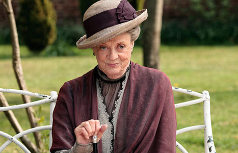 Maggie Smith is Interviewed by ’60 Minutes’ and Reveals She’s Never Watched ‘Downton Abbey’ (video)