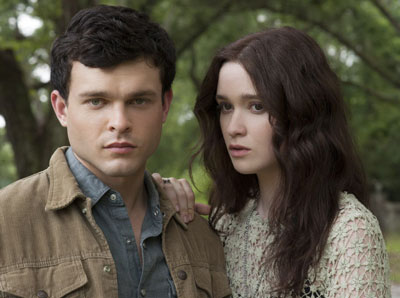 Beautiful Creatures cast, Alden Ehrenreich and Alice-Englert