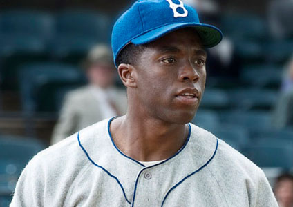 chadwick-boseman-jackierobinson-42