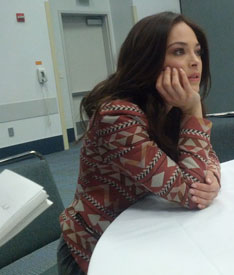 kristen-kreuk-wondercon