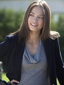 WonderCon Interview: Kristen Kreuk talks ‘Beauty and the Beast’, ‘Smallville’ Friends and “Rabid” Fans