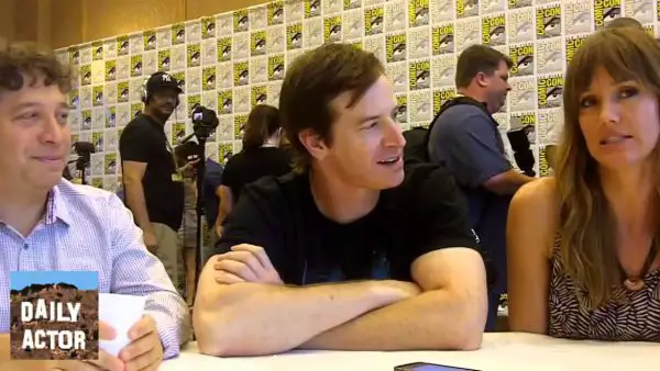 Comic-Con Interview: Rob Huebel and Erinn Hayes talk ‘Childrens Hospital’ and Exploding Heads (video)