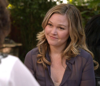 Julia Stiles: “I think the more I see other women directing, the more inspired I am to pursue that”