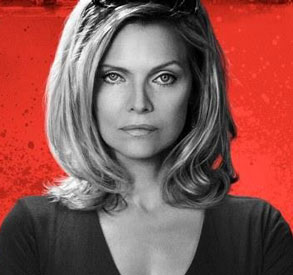 michelle-pfeiffer-the-family