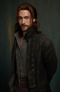 Q & A: Tom Mison on ‘Sleepy Hollow’, Cast Chemistry and Why He Isn’t a “Fan” of Ad-Libbing