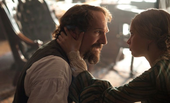 ralph-fiennes-felicity-jones-the-invisible-woman