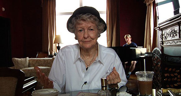 review_elaine_stritch_shoot_me