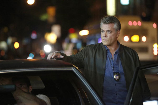 Ray Liotta in Shades of Blue