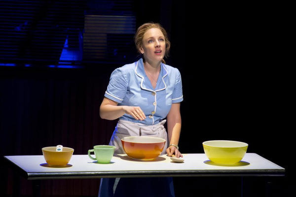 Jessie Mueller in'Waitress'