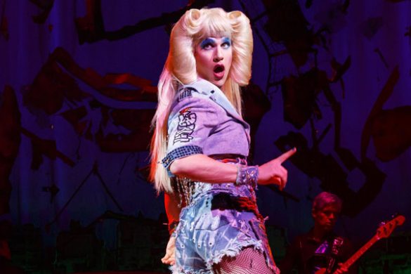 Darren Criss Hedwig Review