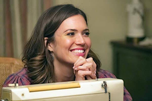 Mandy Moore On Playing The Older Version Of Her This Is Us