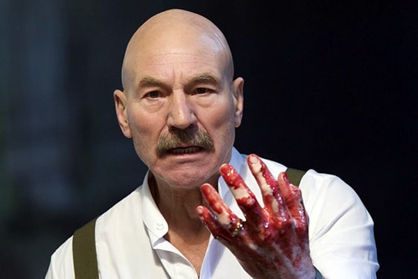 What Does Patrick Stewart Say Before Walking Onstage That “Takes Away Anxiety and Stress and Worry”?