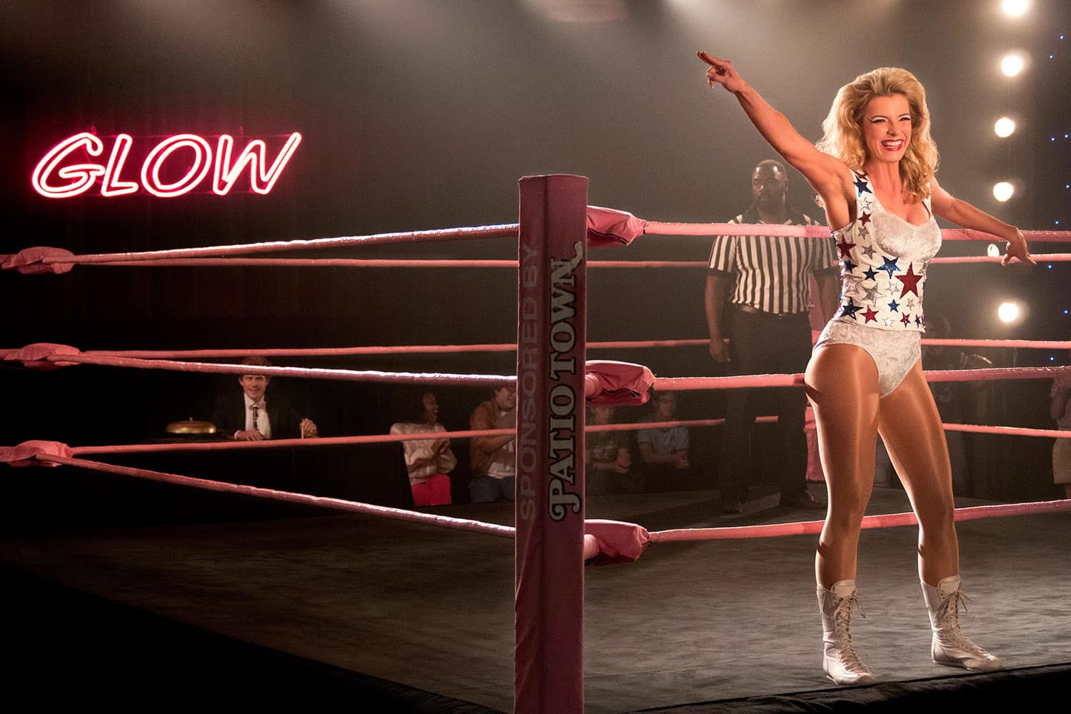 Betty Gilpin on Why She Loves Her Role on ‘GLOW’: “It’s like a creativity potpourri on speed in a blender”