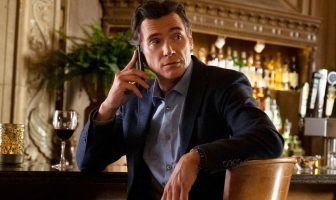 How Does Emmy Winner Billy Crudup Prepare for His ‘The Morning Show’ Character?