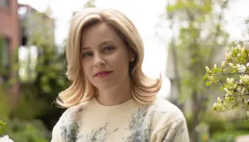 Elizabeth Banks on Acting 'Rites of Passage' and What She Learned from Ray Liotta