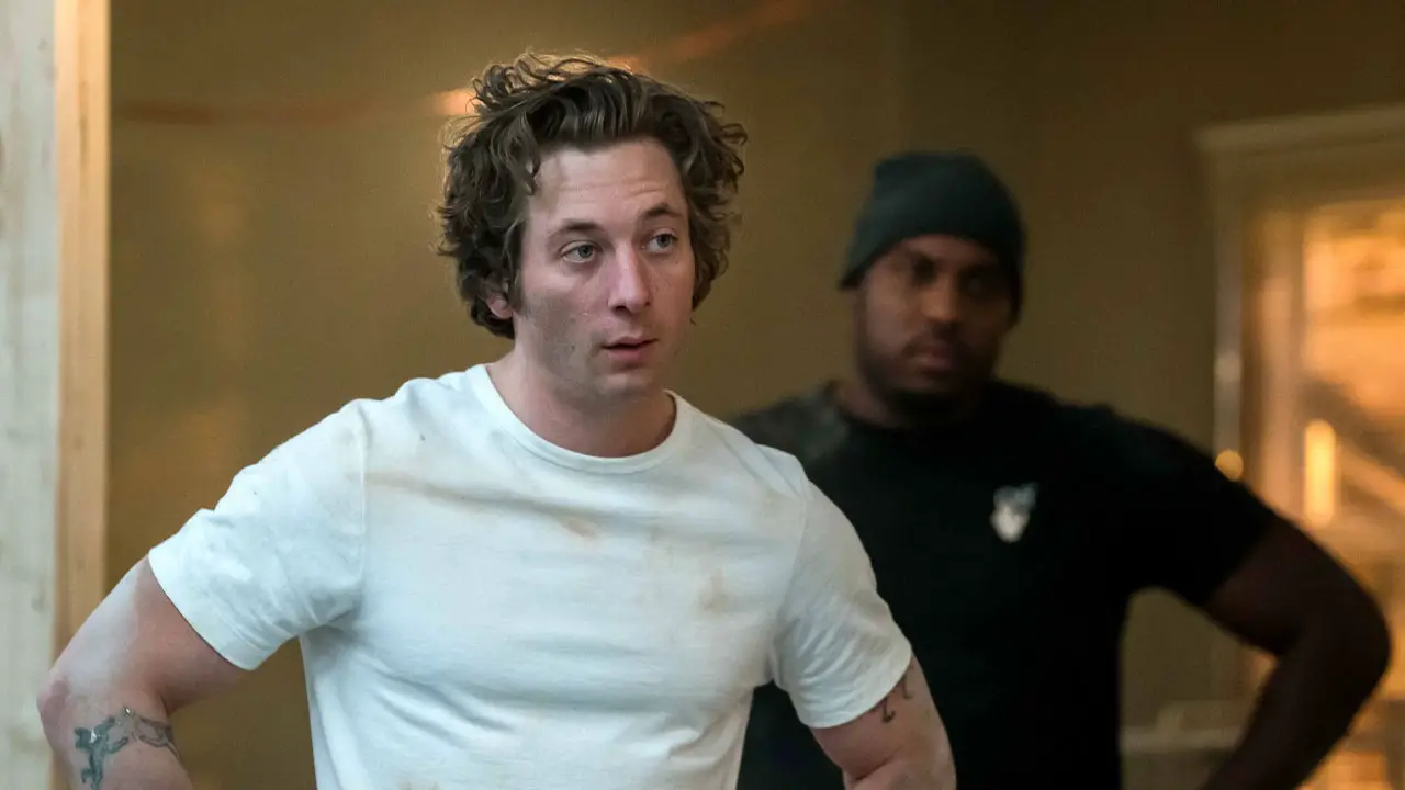 Actor Jeremy Allen White in The Bear