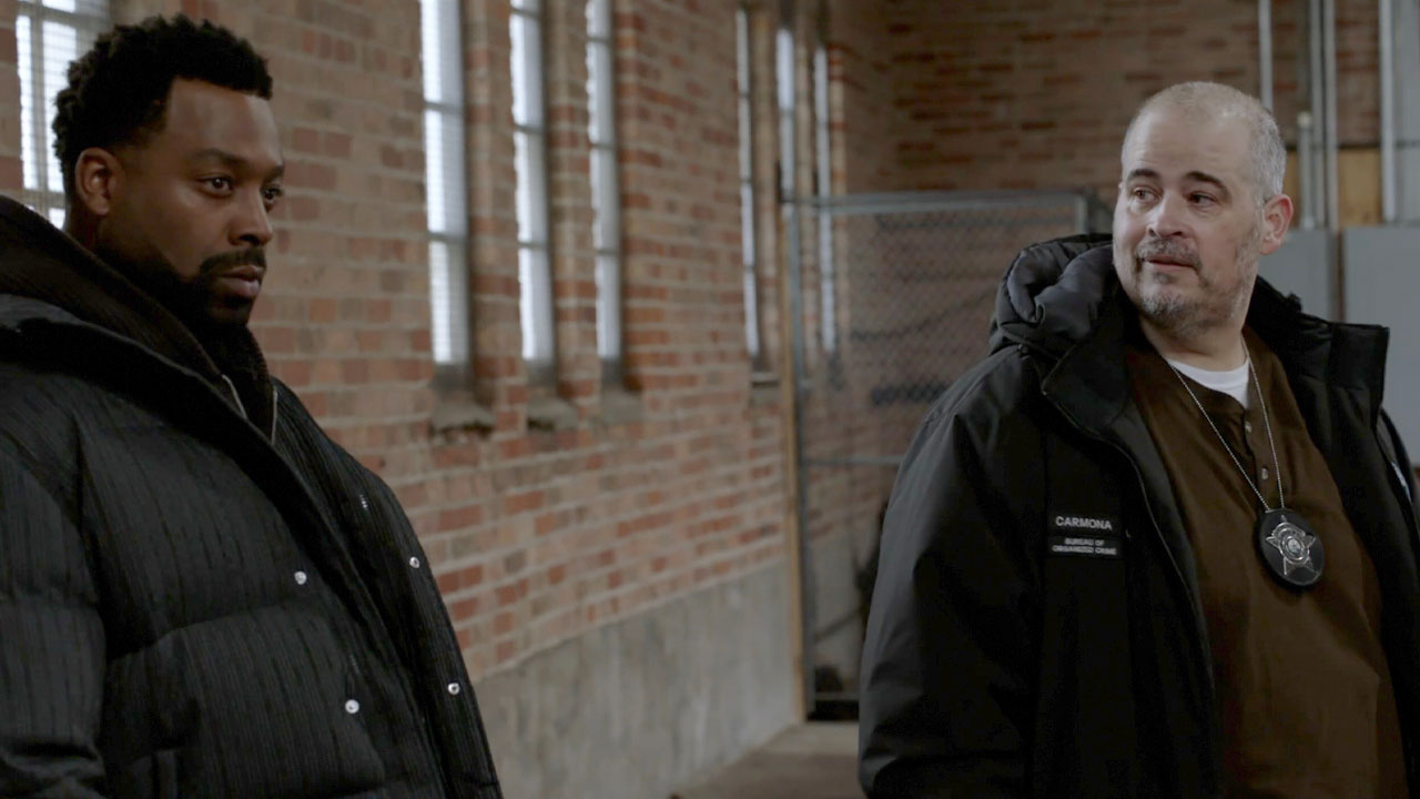 Angelo Maldonado Jr. and LaRoyce Hawkins in Chicago P.D. 